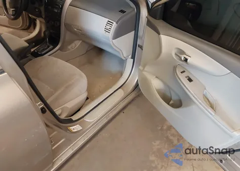 2010 Toyota Corolla Le z USA, uszkodzony, nr VIN 2T1BU4EE7AC337233